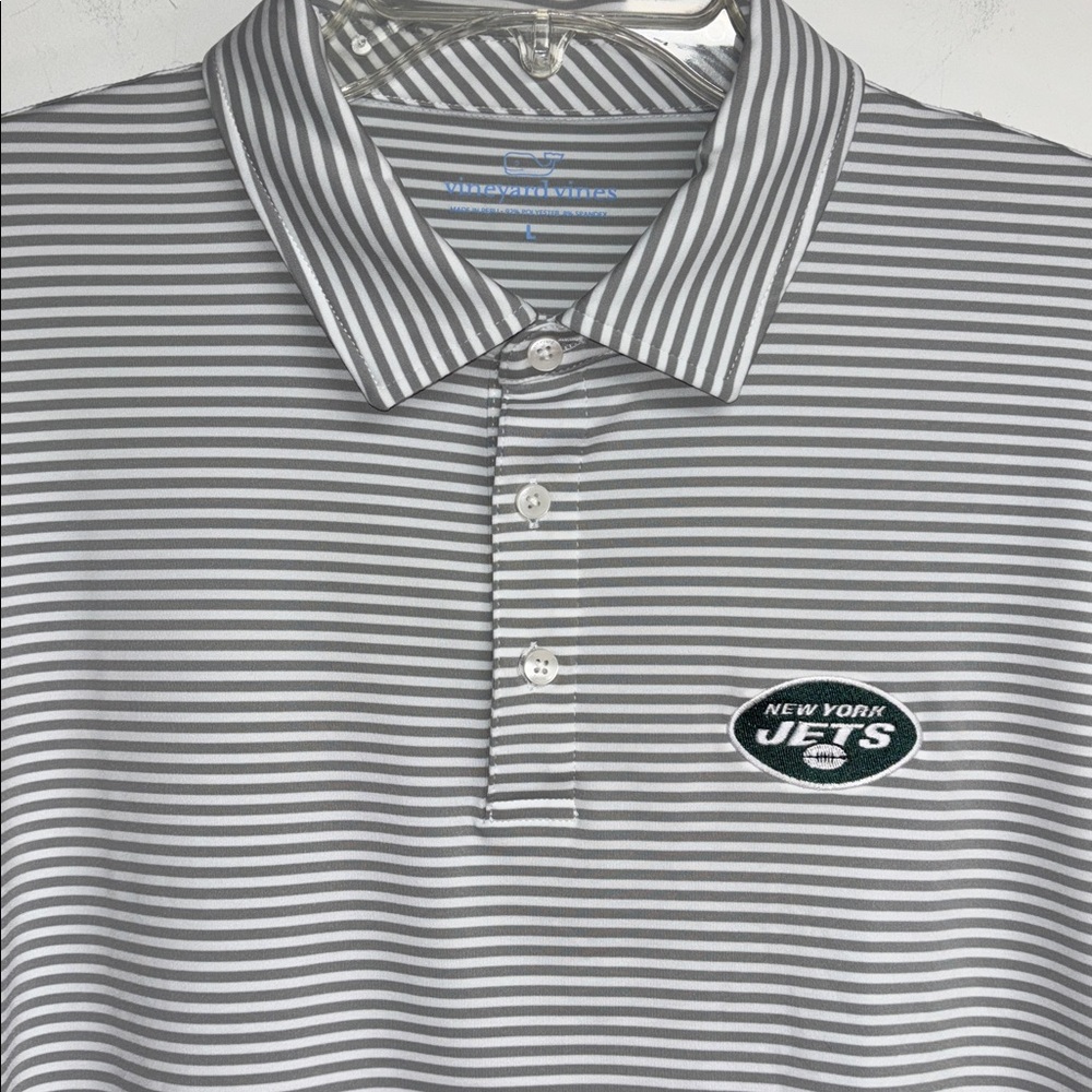 Vineyard Vines Gray and White Striped Polo